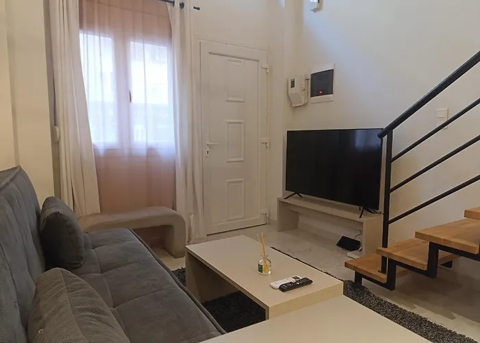 The Loft - Explore The Center On Foot - Stylish Loft - Walk To Heart Of The