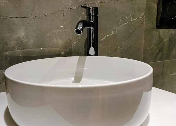 The Loft - Explore The Center On Foot - Stylish Loft - Walk To Heart Of The Thessaloniki