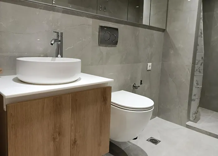 The Loft - Explore The Center On Foot - Stylish Loft - Walk To Heart Of The Apartman